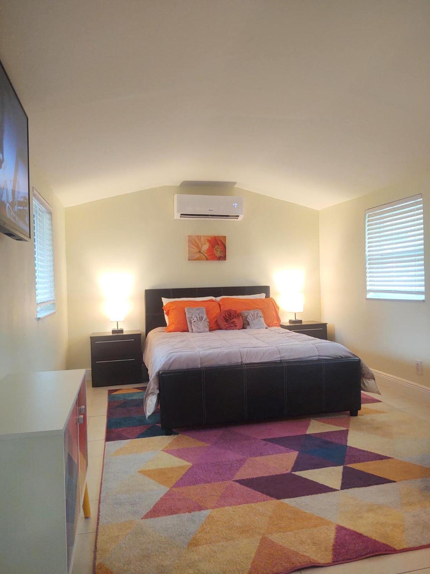 Family, Couples Retreat Near Airport, Cruise Port & Beaches Fort Lauderdale Exterior photo